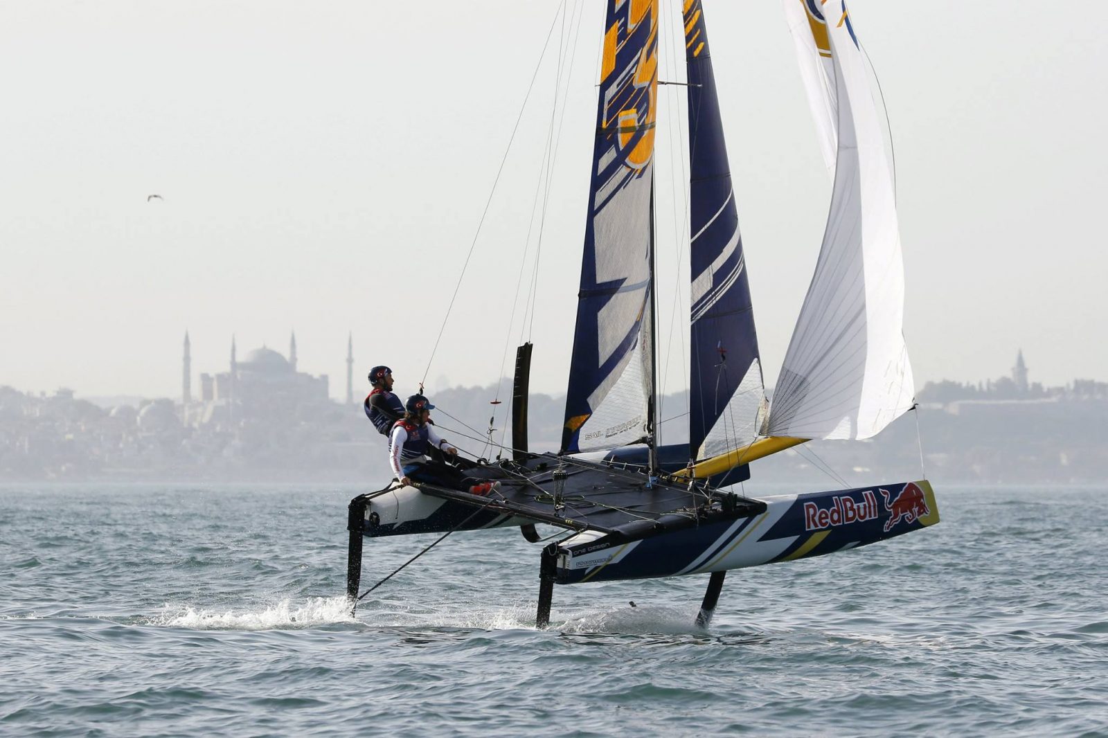 Red Bull Foiling Generation İstanbul