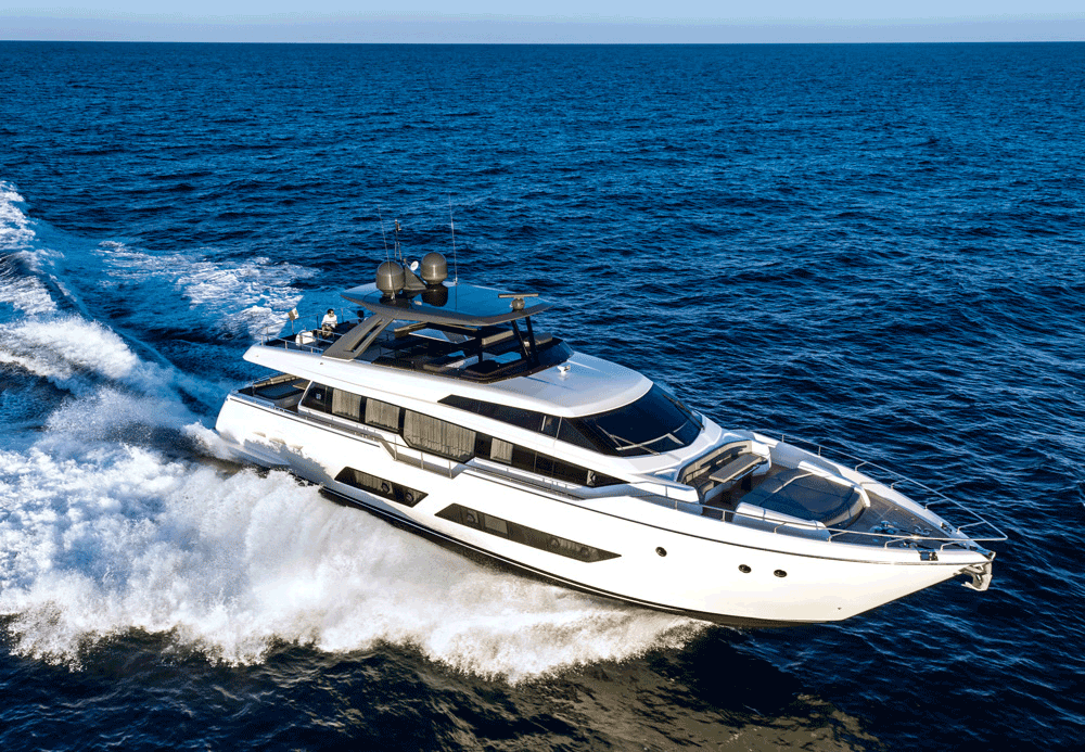 Ferretti 850