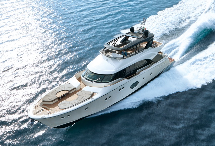 Monte-Carlo-Yachts-MCY80