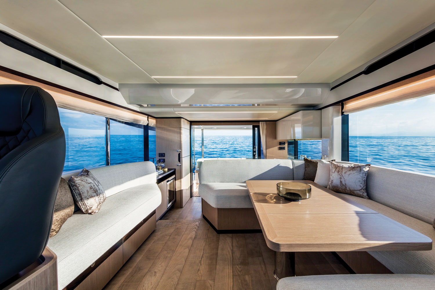 Absolute Navetta 48