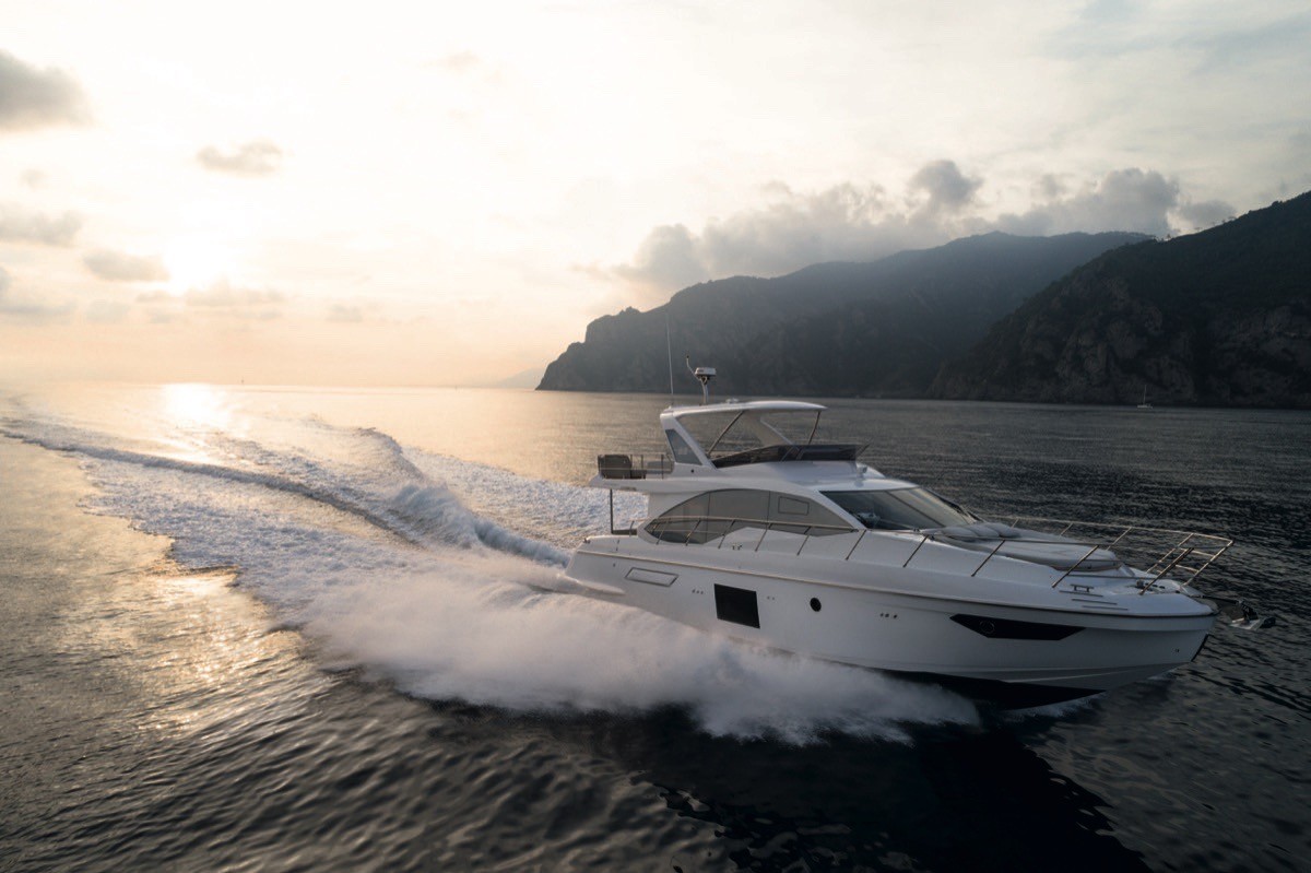 Azimut 55