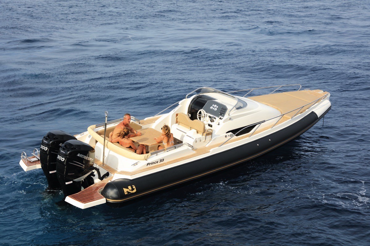 PRINCE 33 SPORT CABIN