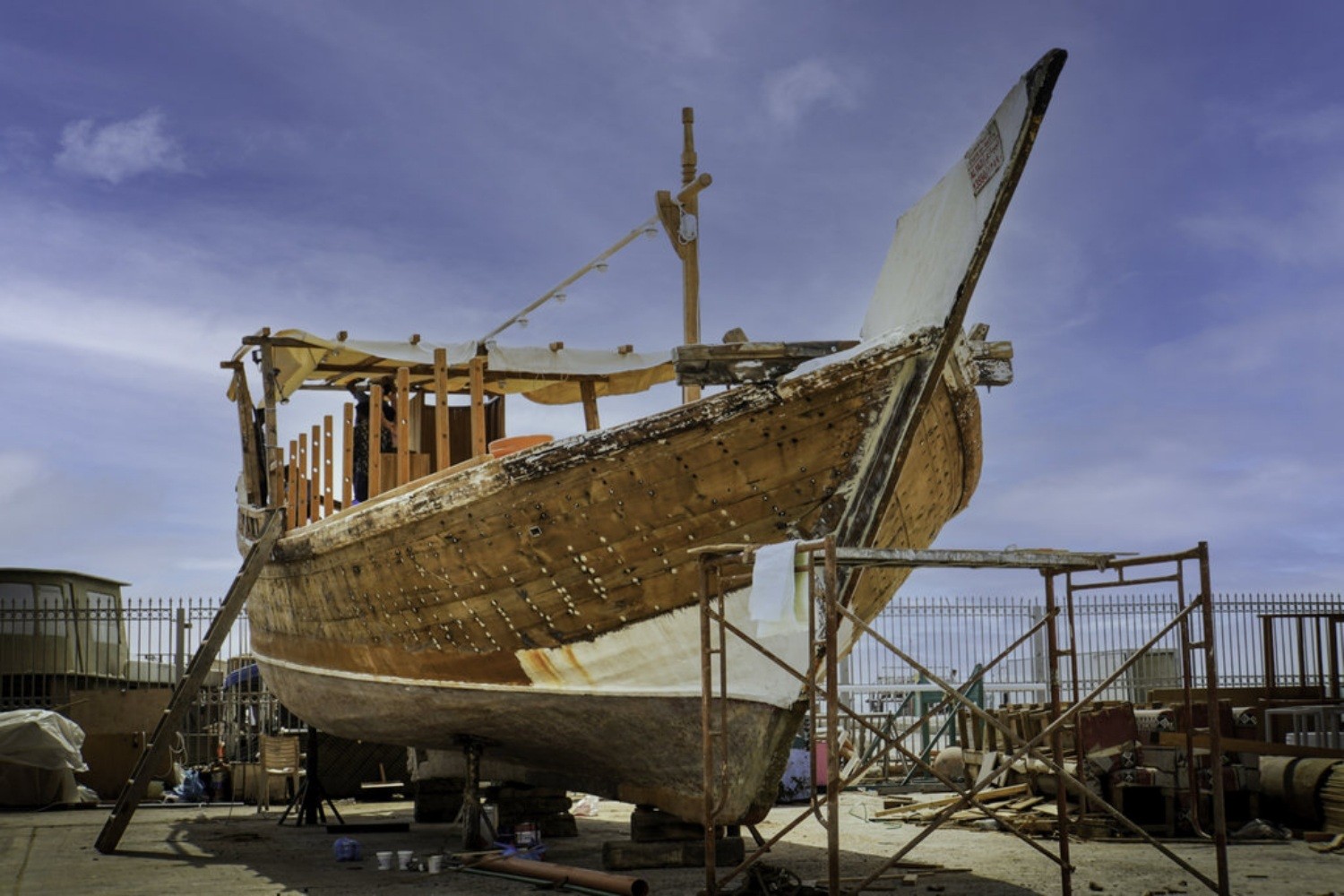Refit projesi 40 Arap yelkenlisinin restorasyonunu içerecek.