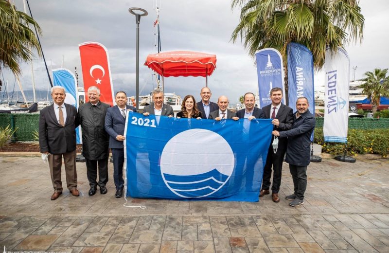 İzmir Marina’ya Mavi Bayrak