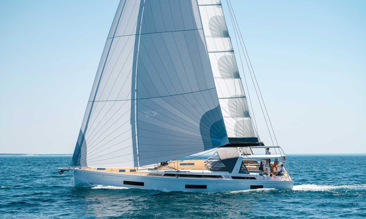 Oceanis Yacht 60