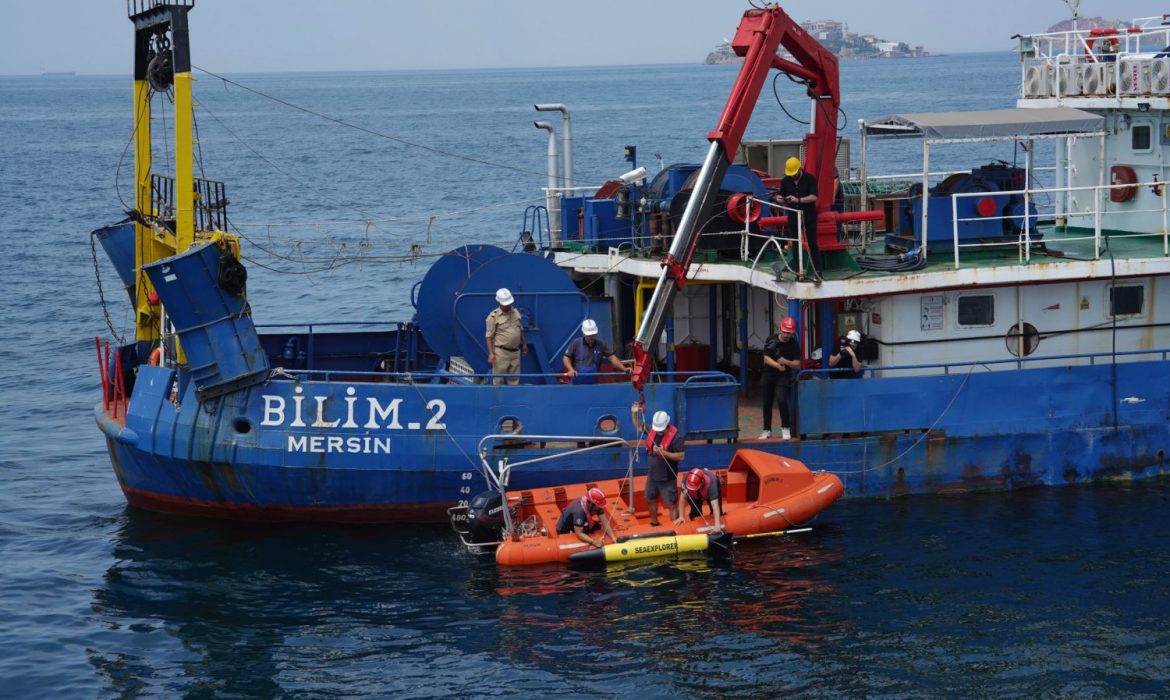 Deniz Kâşifi Marmara’da