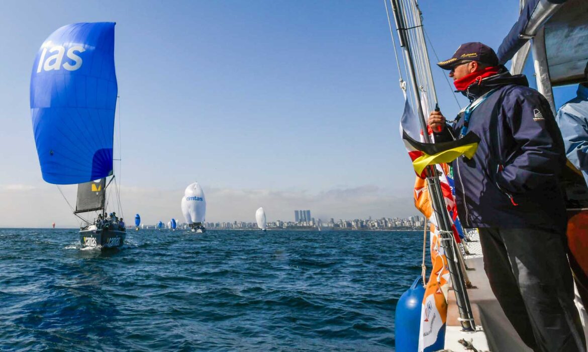 TAYK 2025 trofesi Komodorlar Serisi ile başladı