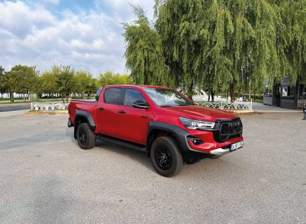Arazinin yeni hakimi; Toyota Hilux GR Sport