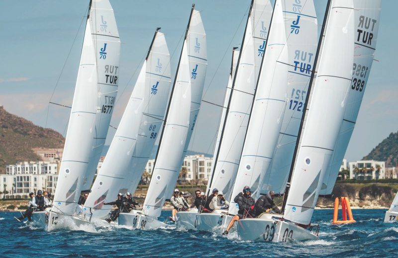 yukselen-rekabet-degisen-dengeler-j-70