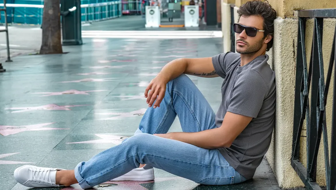Mustang Eyewear erkek güneş gözlüğü koleksiyonu ile şehirde ve denizde özgür stil