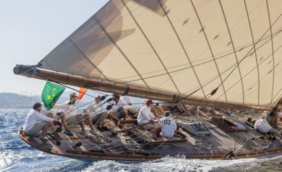 117 Yaşındaki Efsane Tuiga Les Voiles de Saint-Tropez’ye Dönüyor