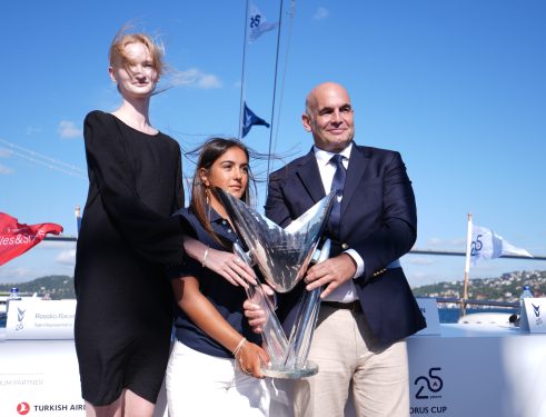 25. Bosphorus Cup öncesi geleneksel Kupa Devir Teslimi Boğaz’da gerçekleşti